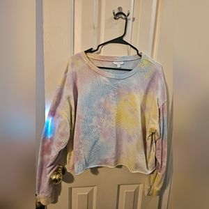 Cropped tie dye crew neck